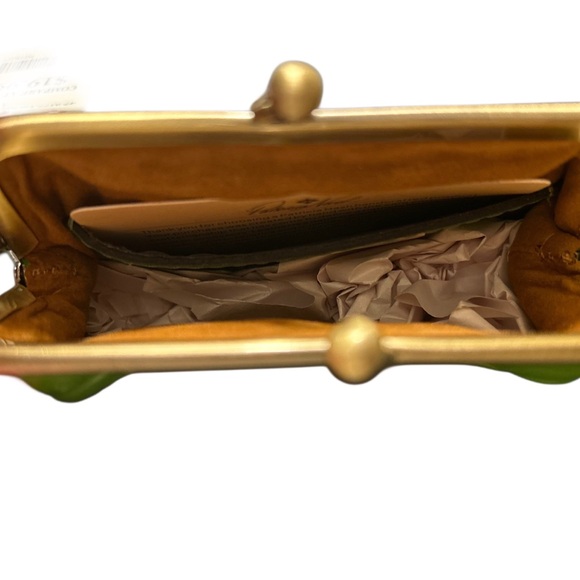 Patricia Nash Tooled Leather Foliage Green Kiss Lock Coin Purse NWT - Picture 8 of 8